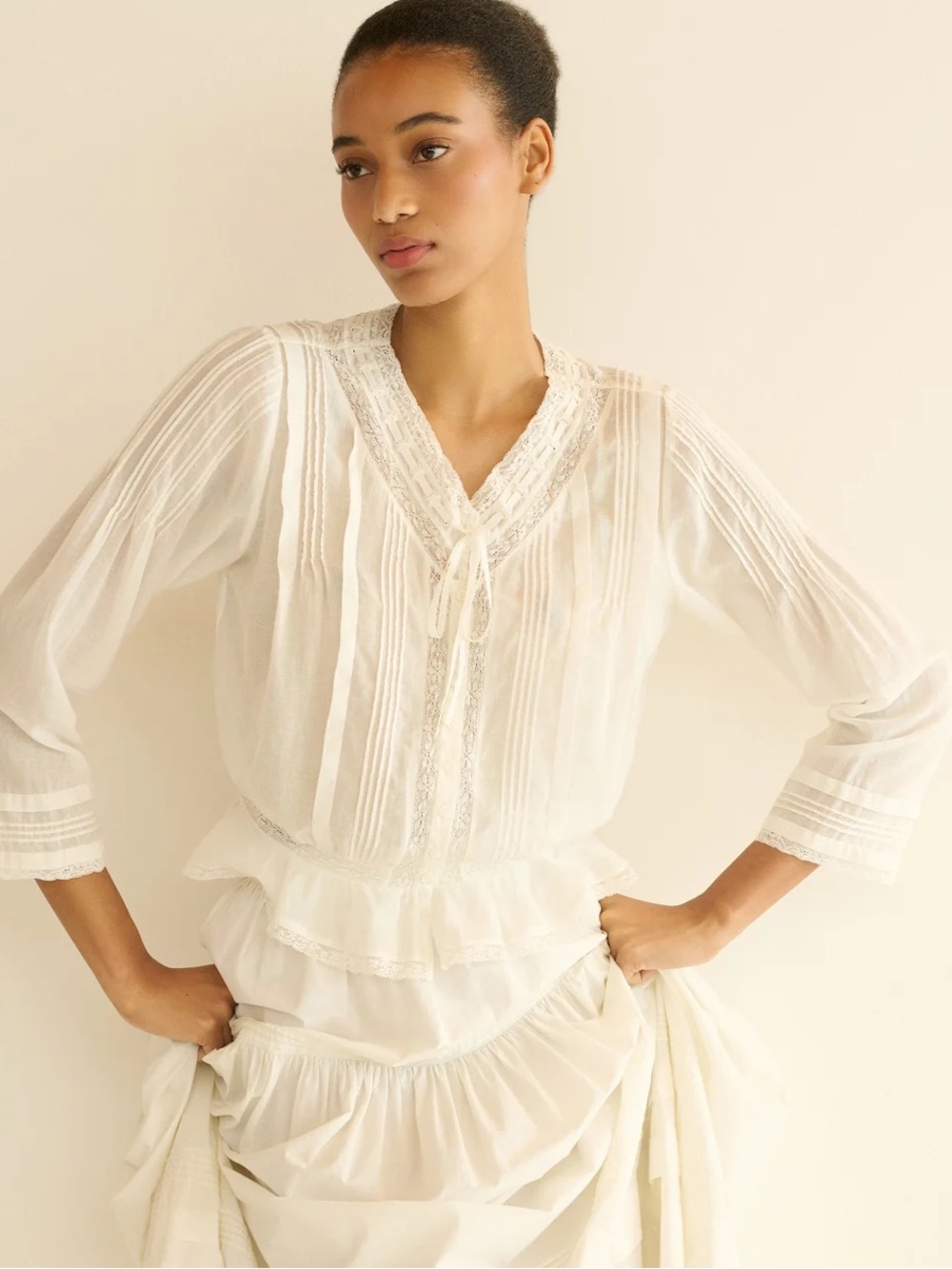 Doen Hillock Cotton Lace V Neck Ruffle Pintuck Trim Long Sleeve Top Salt White